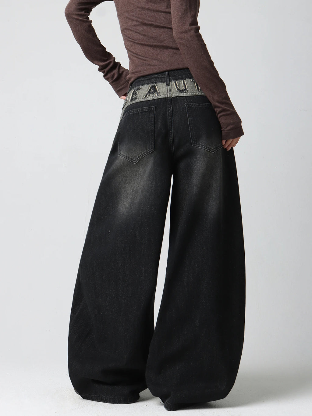 PENDRA American Applique Embroidery Jeans