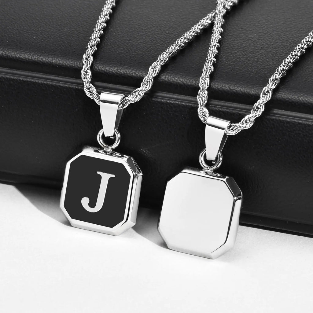 PENDRA Square Twisted Pendant Necklace