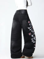 PENDRA American Floral Embroidered Jeans
