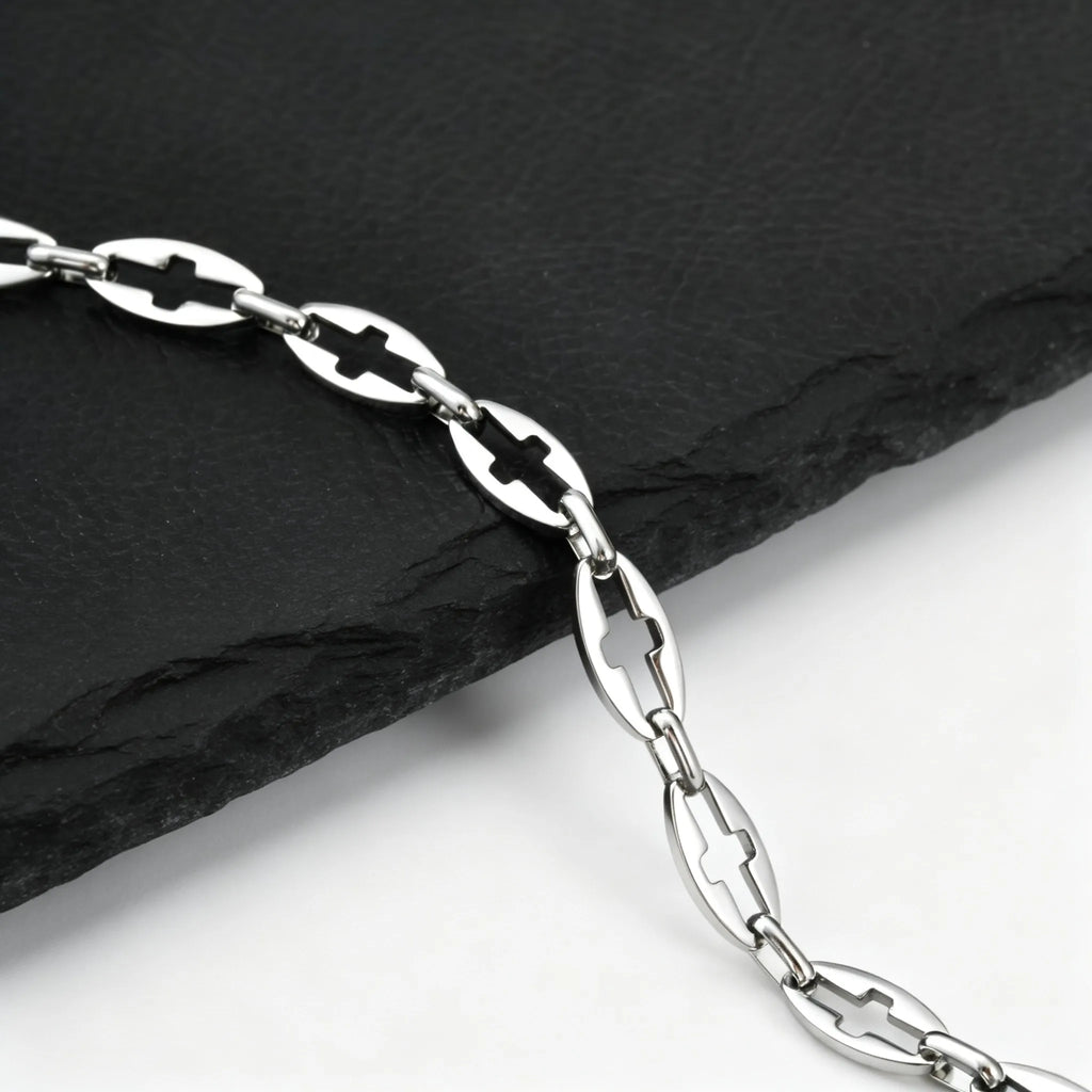 PENDRA Cross Hollow Bracelet