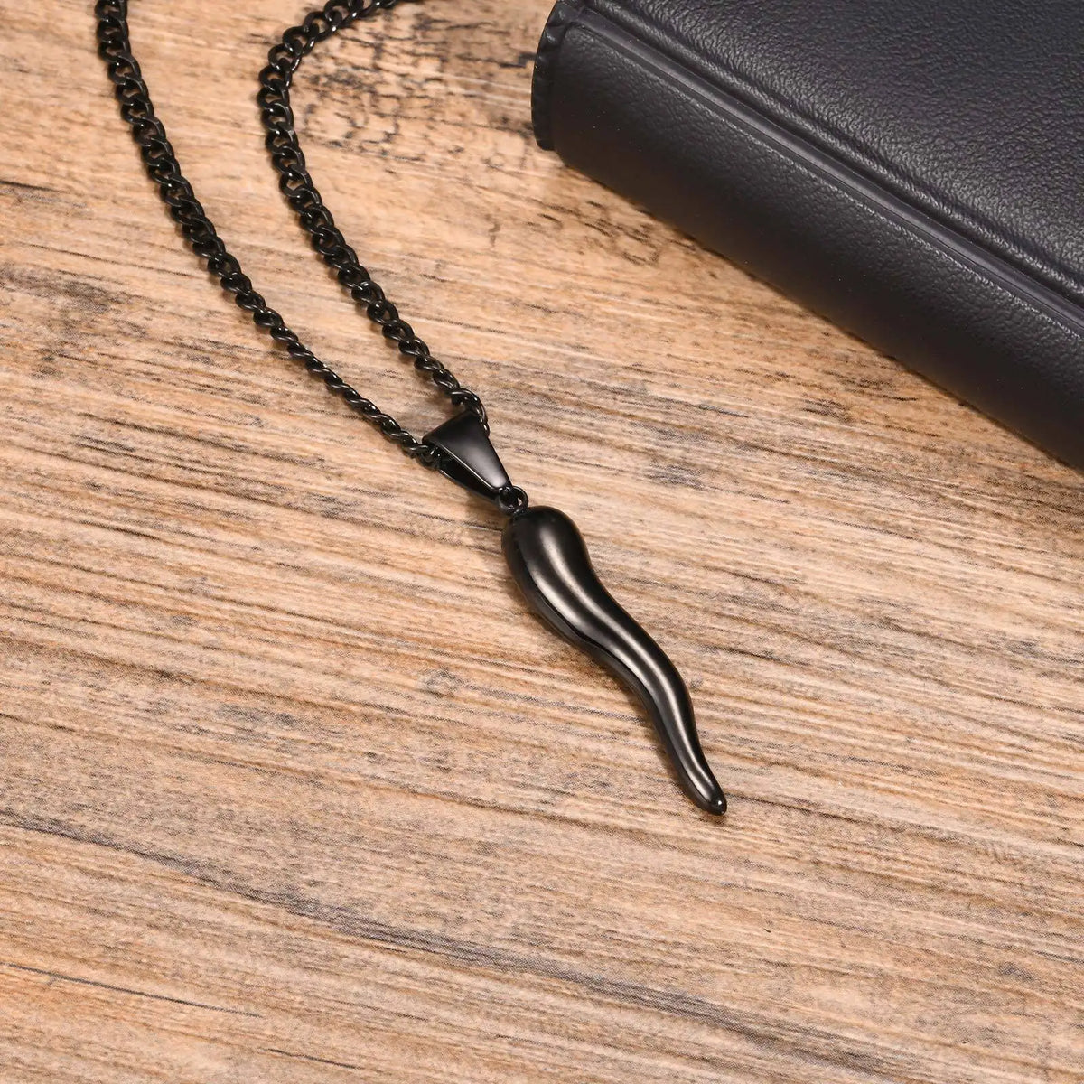PENDRA Horn Cornicello Charm Pendant Necklace
