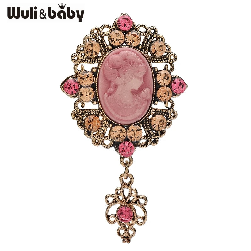 PENDRA Vintage Palace Cameo Lady Brooch
