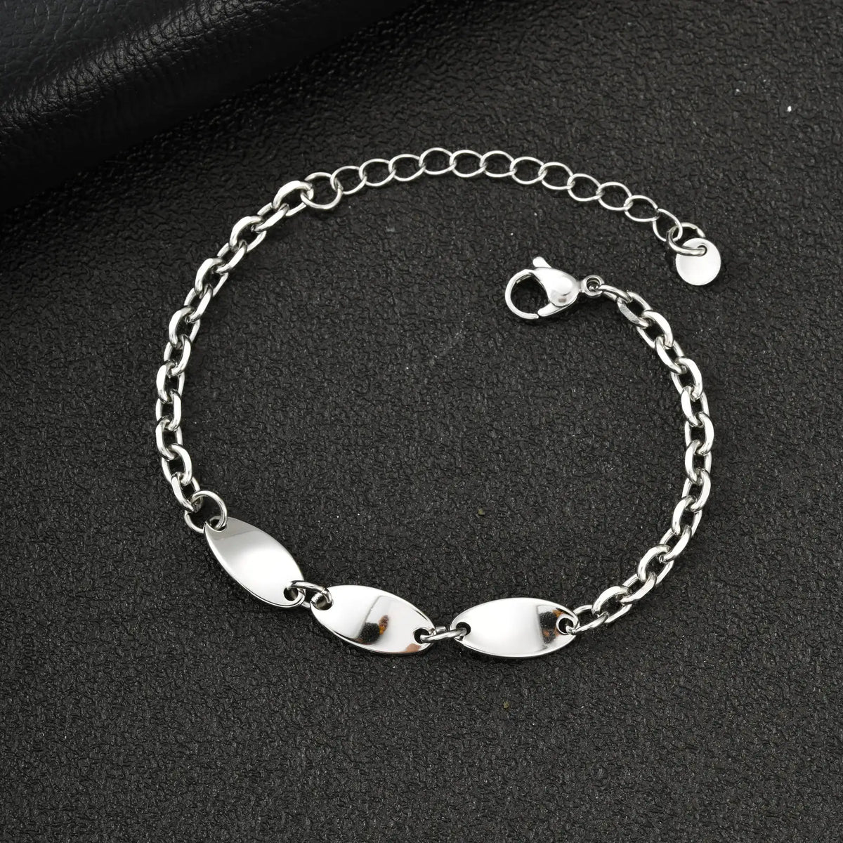 PENDRA Silver Link Bracelets Bracelet