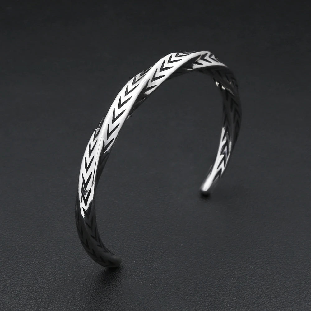 PENDRA Mobius Stainless Steel Bracelet
