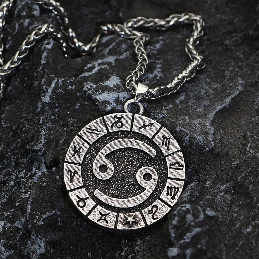 PENDRA Hip Norse Necklace