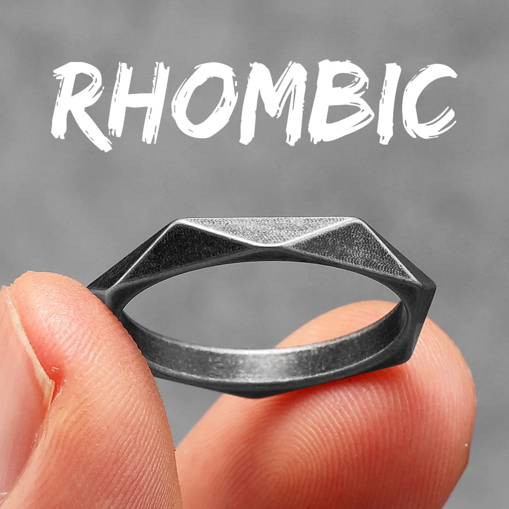 PENDRA Rhombic Cut Rock Steel Ring
