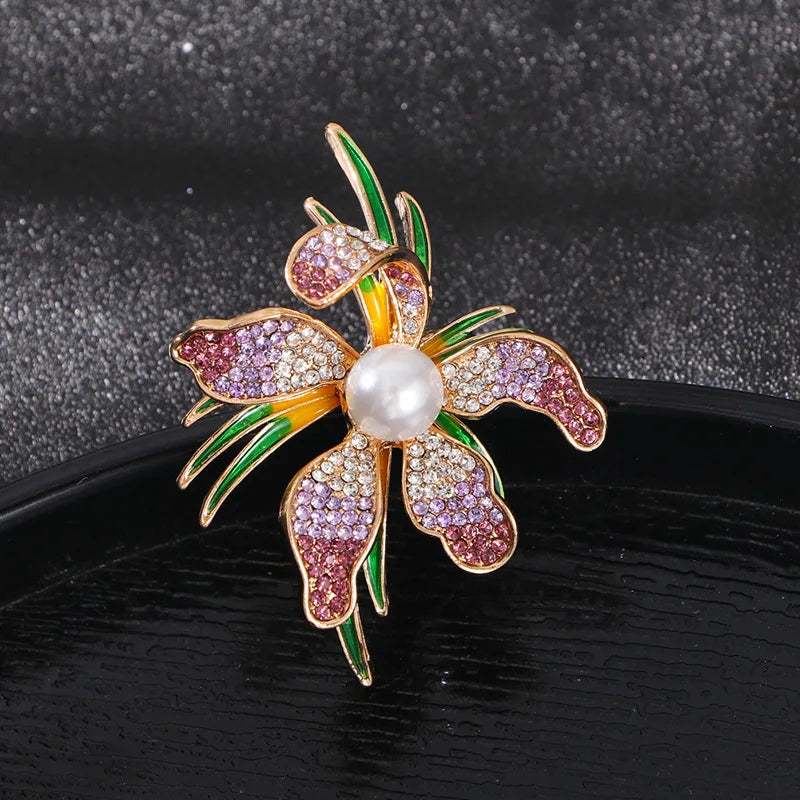 PENDRA Pearlina Pearl Flower Brooch