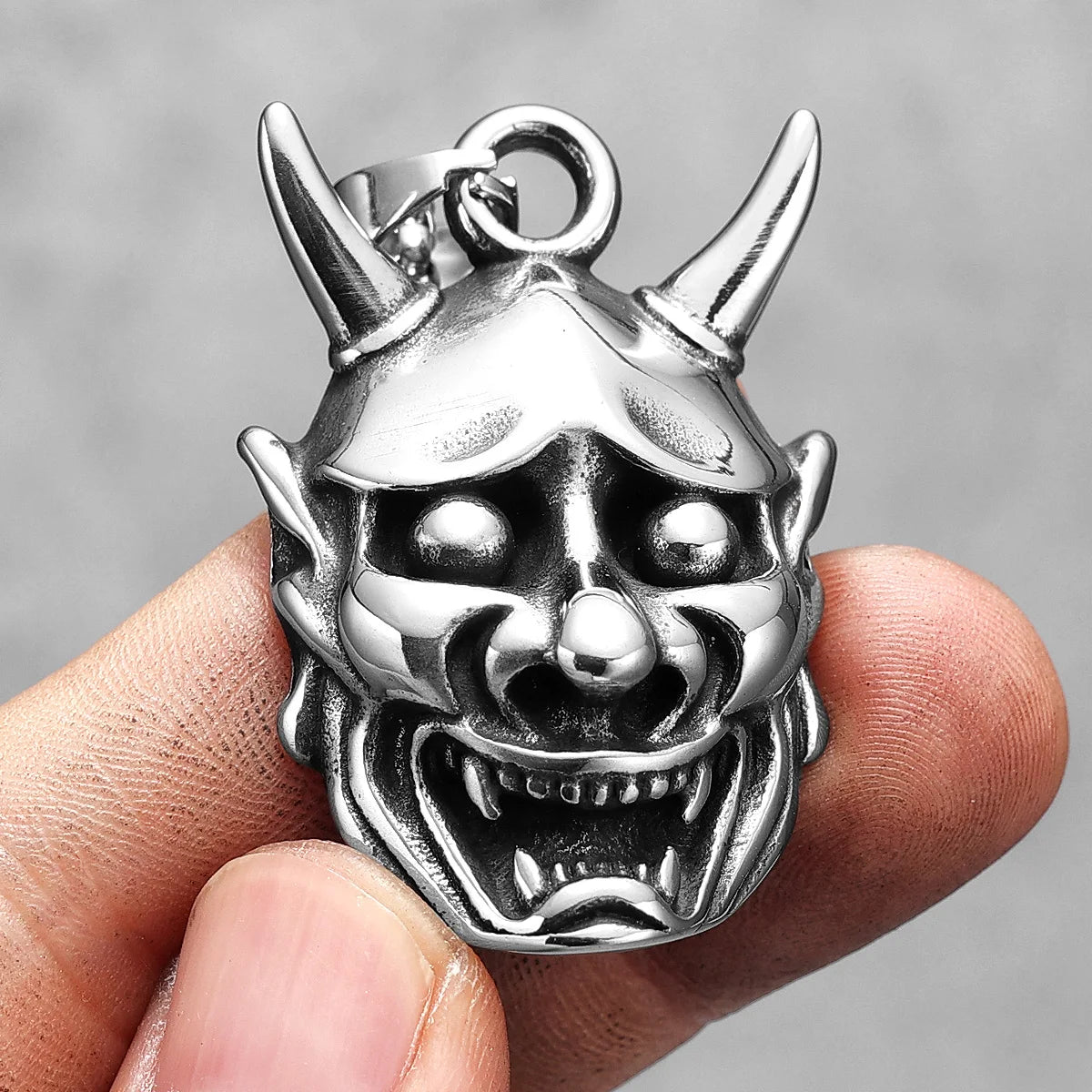 PENDRA Ulirith Pendant Necklace