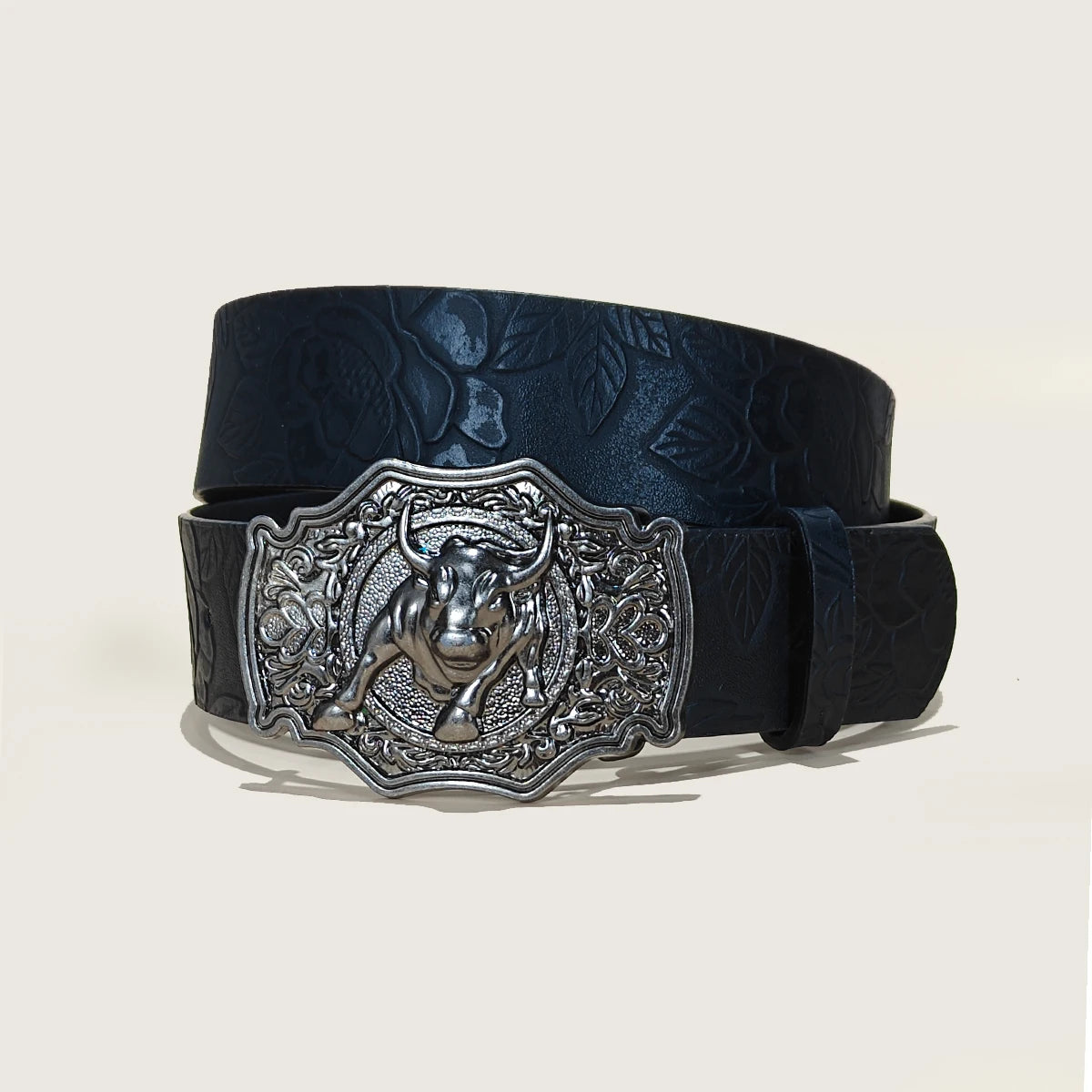 Western Cowboy Belt For Women and men Bull Buckle Floral Engraved Black Waistband Gothic Accessories fashion Design Jeans Belt