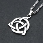 PENDRA Trinityknot Classic Triquetra Trinity Knot Pendant