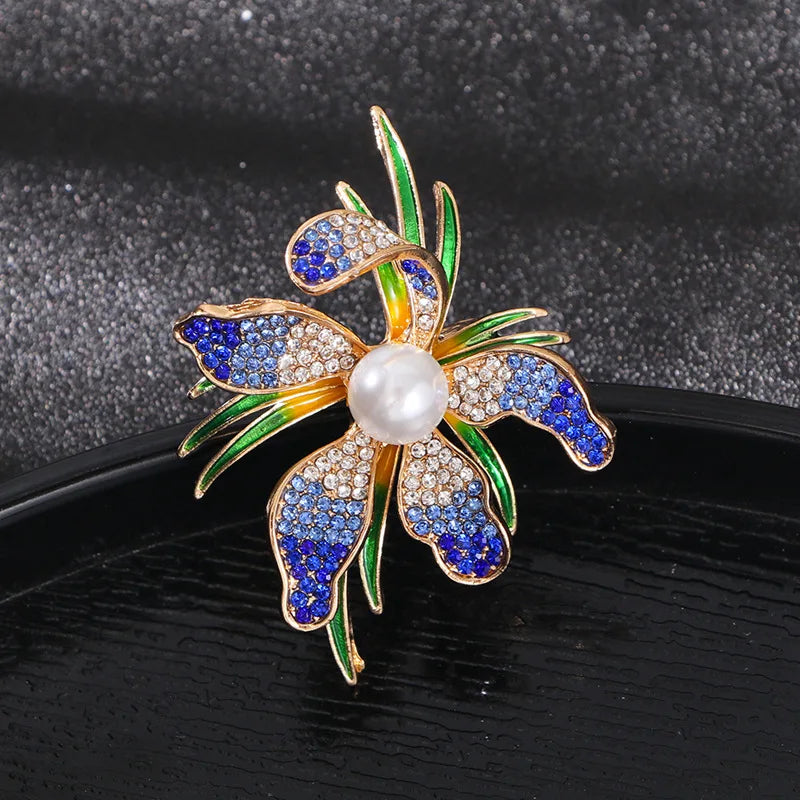 PENDRA Pearlina Pearl Flower Brooch