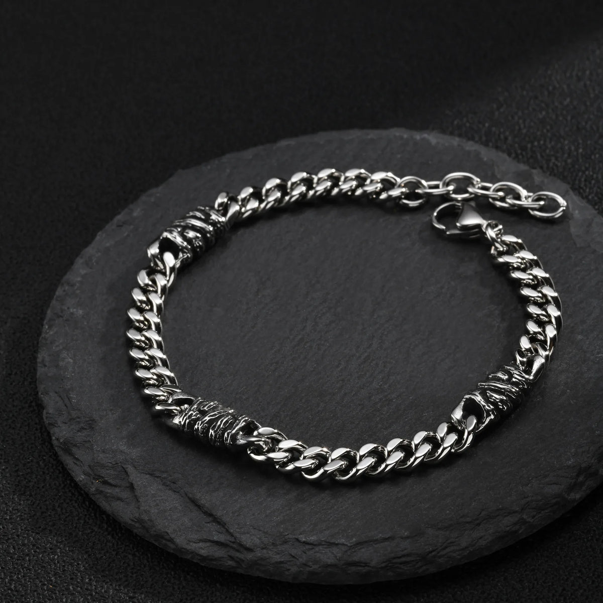PENDRA Cuban Twisted Link Bracelet