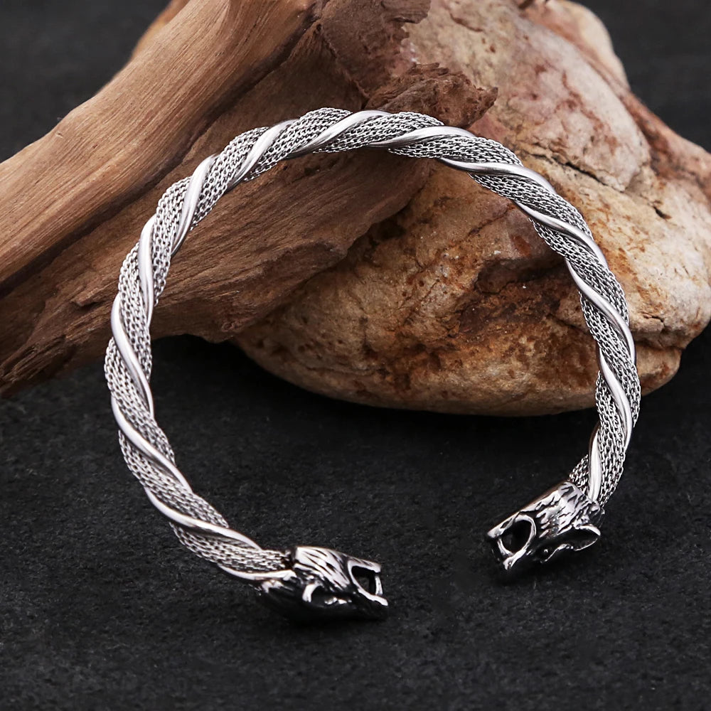 PENDRA Wolfcrest Vintage Viking Wolf Head Bracelet