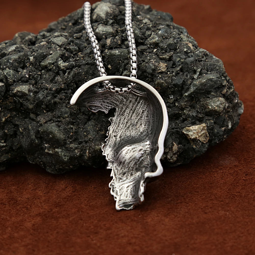PENDRA Skullpunk Gothic Skull Pendant