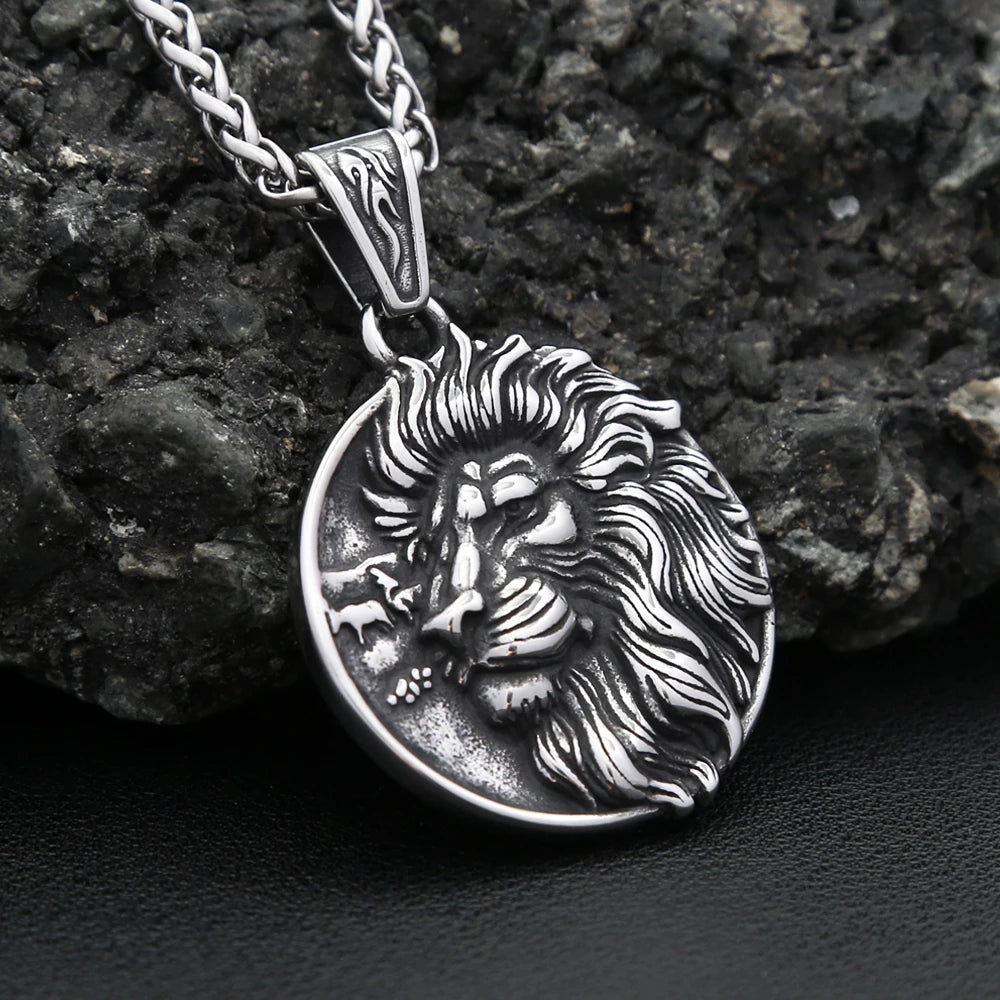 PENDRA Lioncrest Nordic Viking Lion Pendant