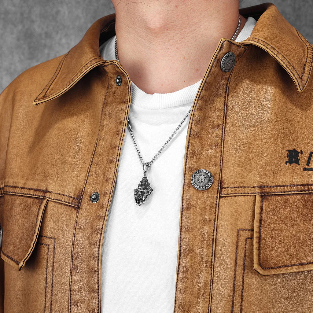PENDRA Conch Stuff Steel Necklace