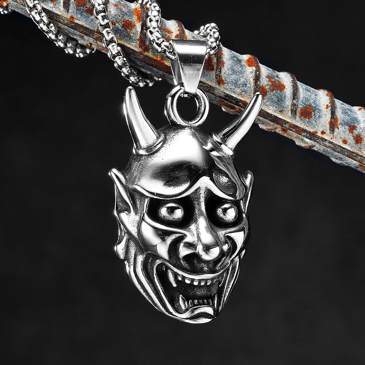 PENDRA Ulirith Pendant Necklace