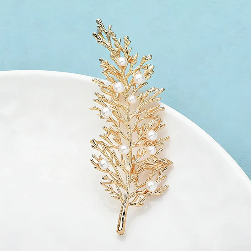 PENDRA Sylva 2-Color Pearl Leaf Brooch