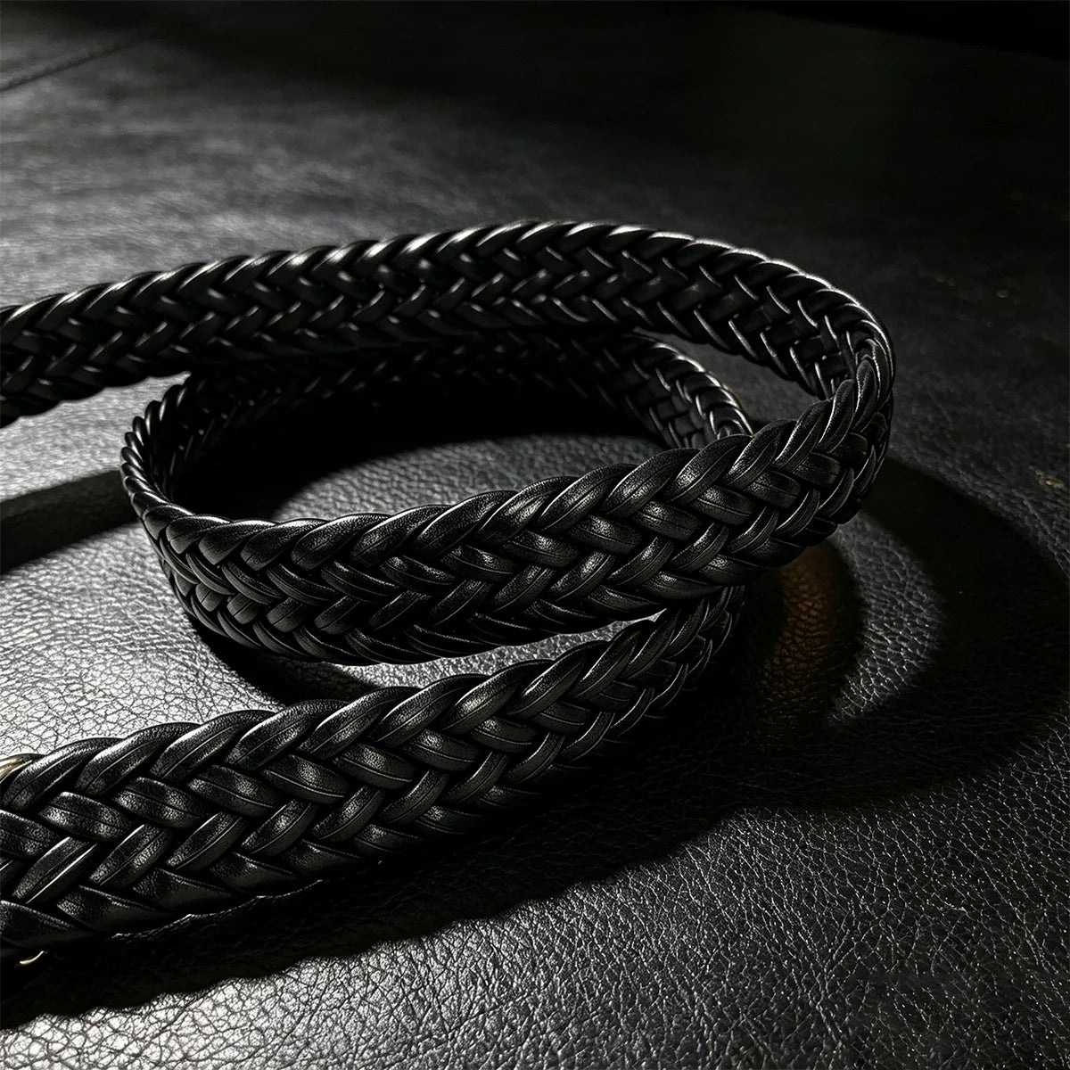 PENDRA Rheaelle Metal Black Metal Buckle Punk Belt