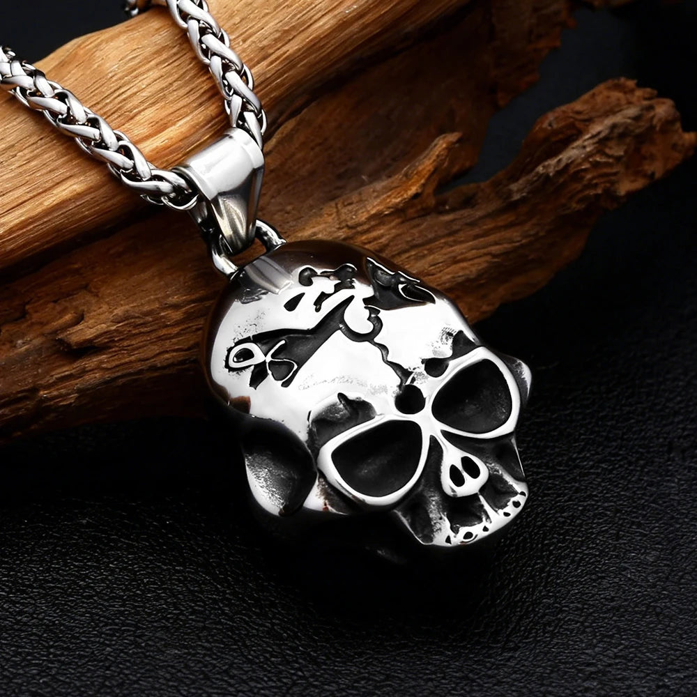 PENDRA Ghostskull Gothic Ghost Skull Pendant Necklace