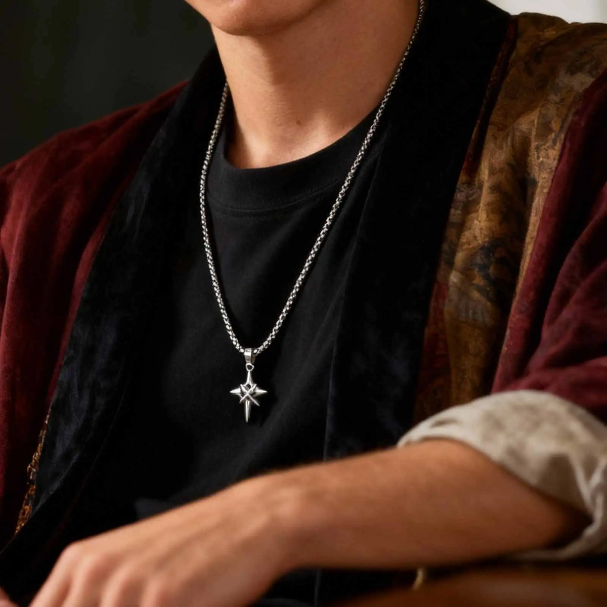PENDRA Cross Star Pendant Necklace