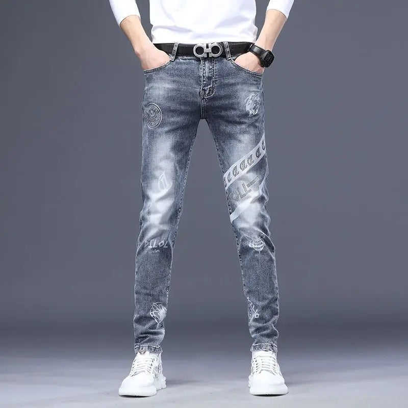 Hot Sale Men's Luxury Jeans Streetwear Denim Pants Punk Distressed Hole Tiger Embroidery Patches Stretch Skinny Ripped Trouser