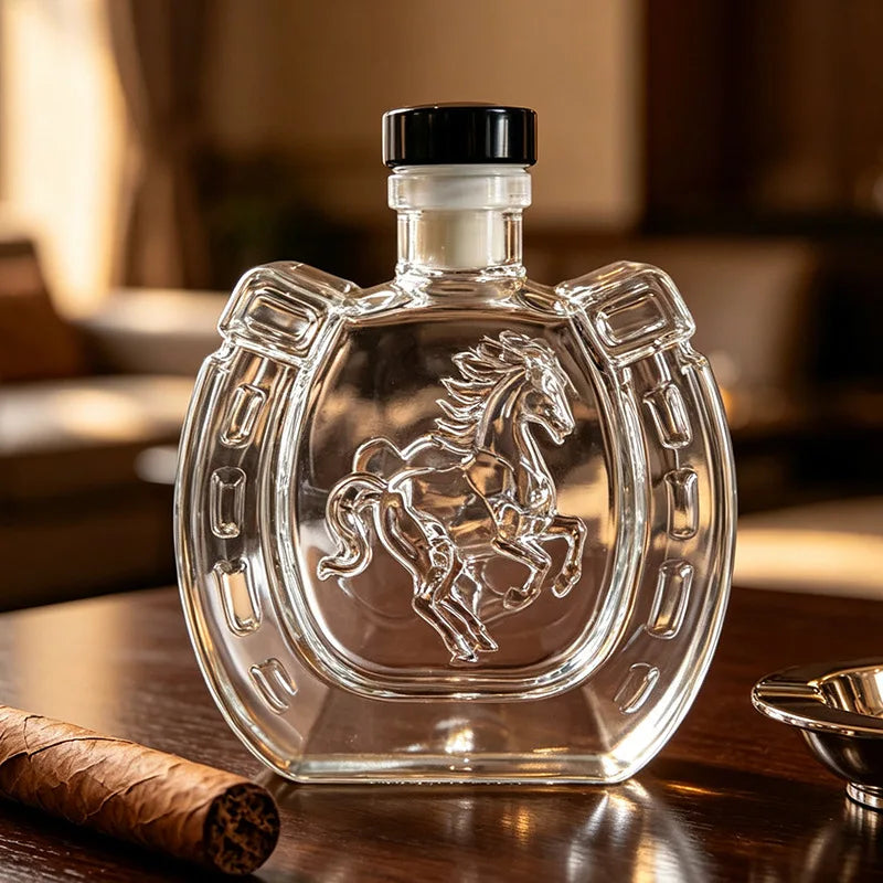 Clear Horseshoe Shaped Liquor Decanter 350ML Embossed Horse Glass Wine Bottle Whisky Container Home Bar Decoration