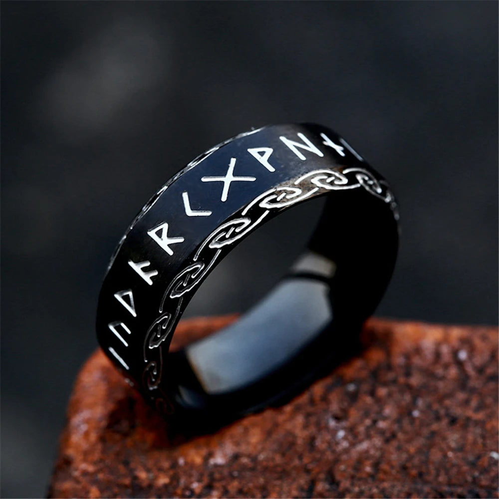 PENDRA Celtic Knot Rune Ring