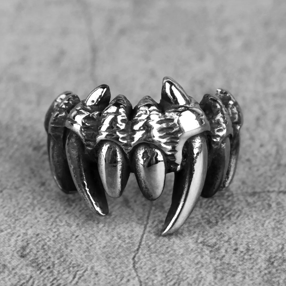 PENDRA Beast Monster Teeth Steel Ring