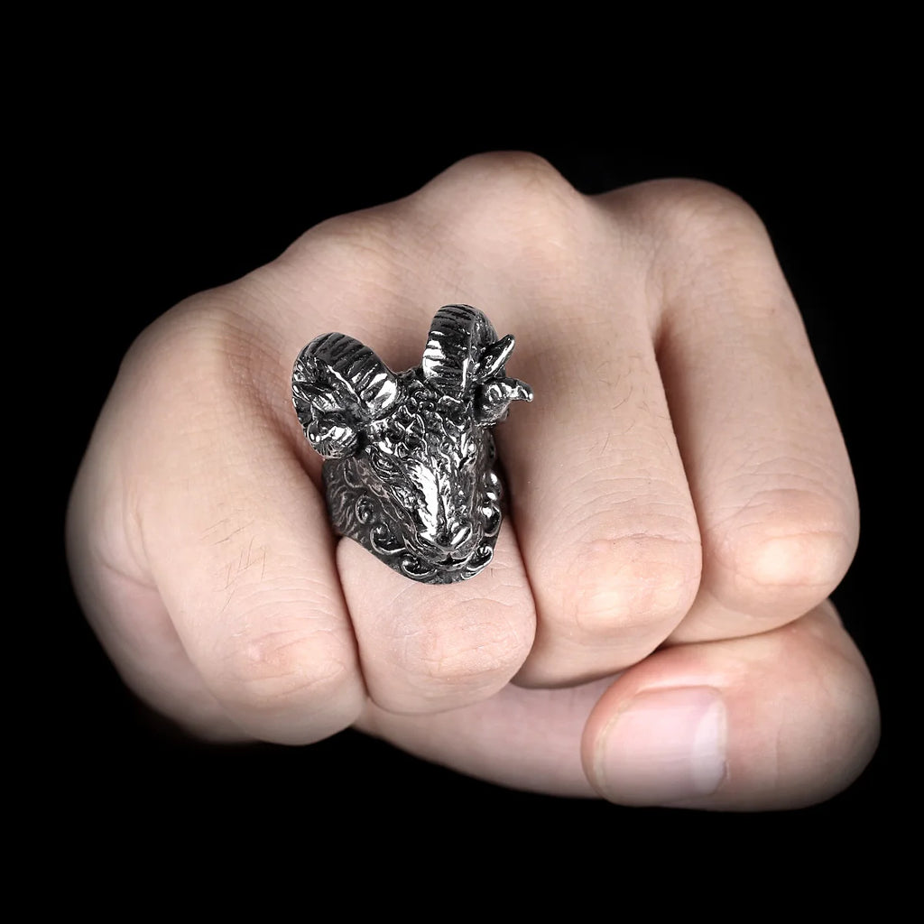 PENDRA Sheep Goat Head Steel Ring