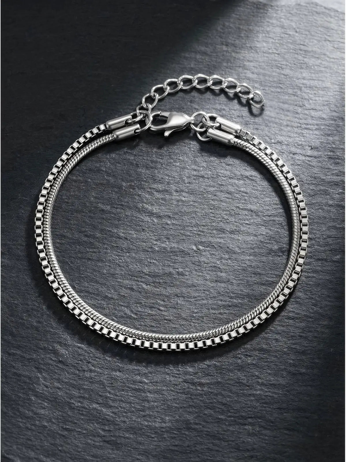 PENDRA Thin Box Bracelet