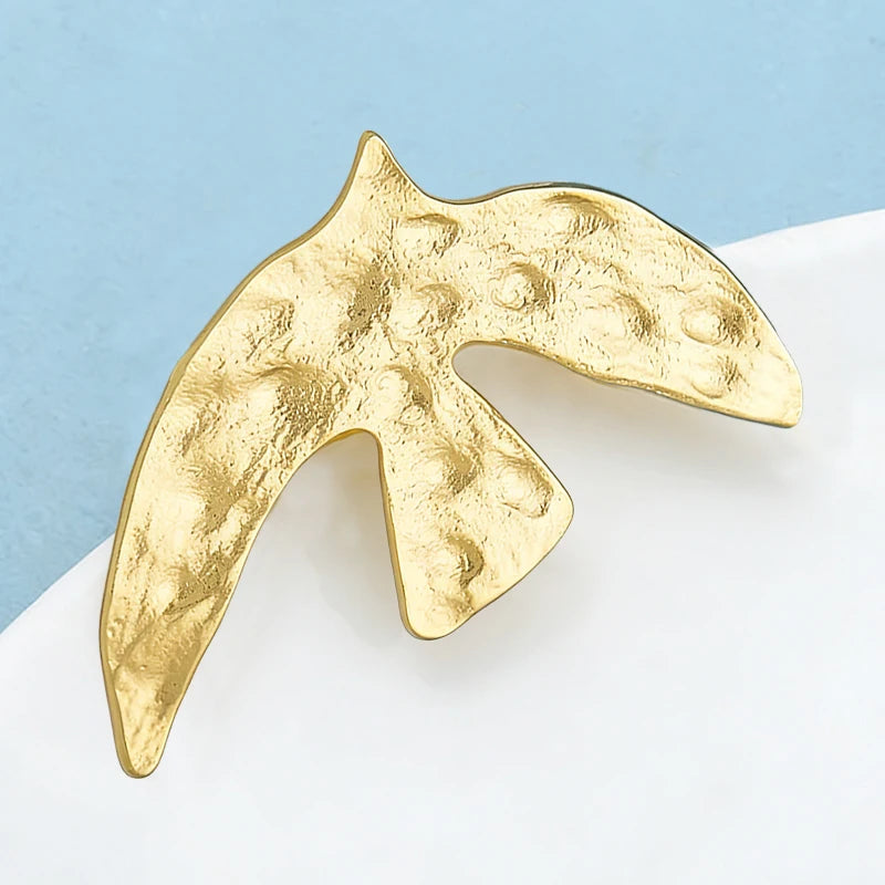PENDRA Peaceful Pigeon Retro Rhinestone Brooch