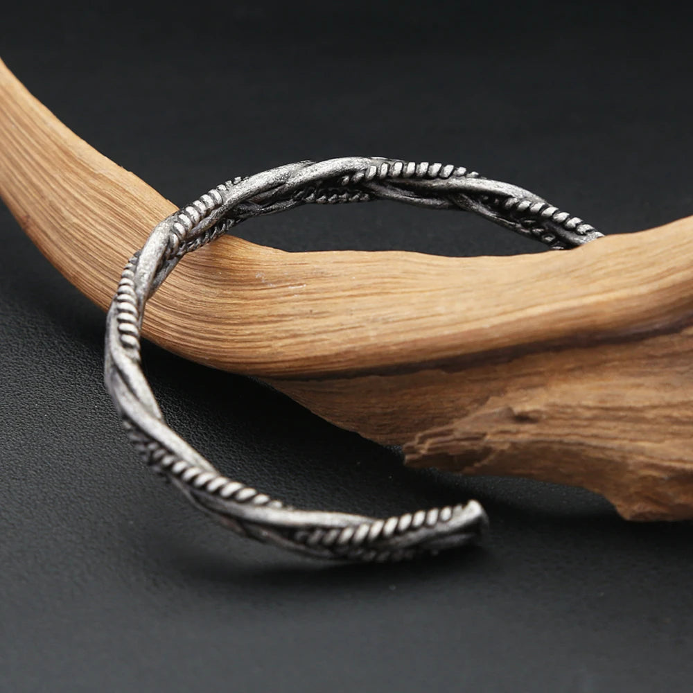 PENDRA Wheatleaf Stainless Steel Open Bracelet