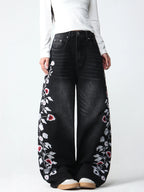 PENDRA American Floral Embroidered Jeans