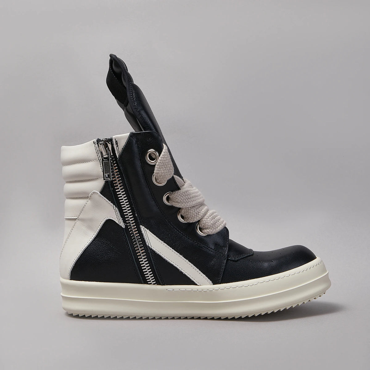 PENDRA Black Geobasket Black Leather High-Top Zip Jumbo-Lace Edition 2 Ankle Boots