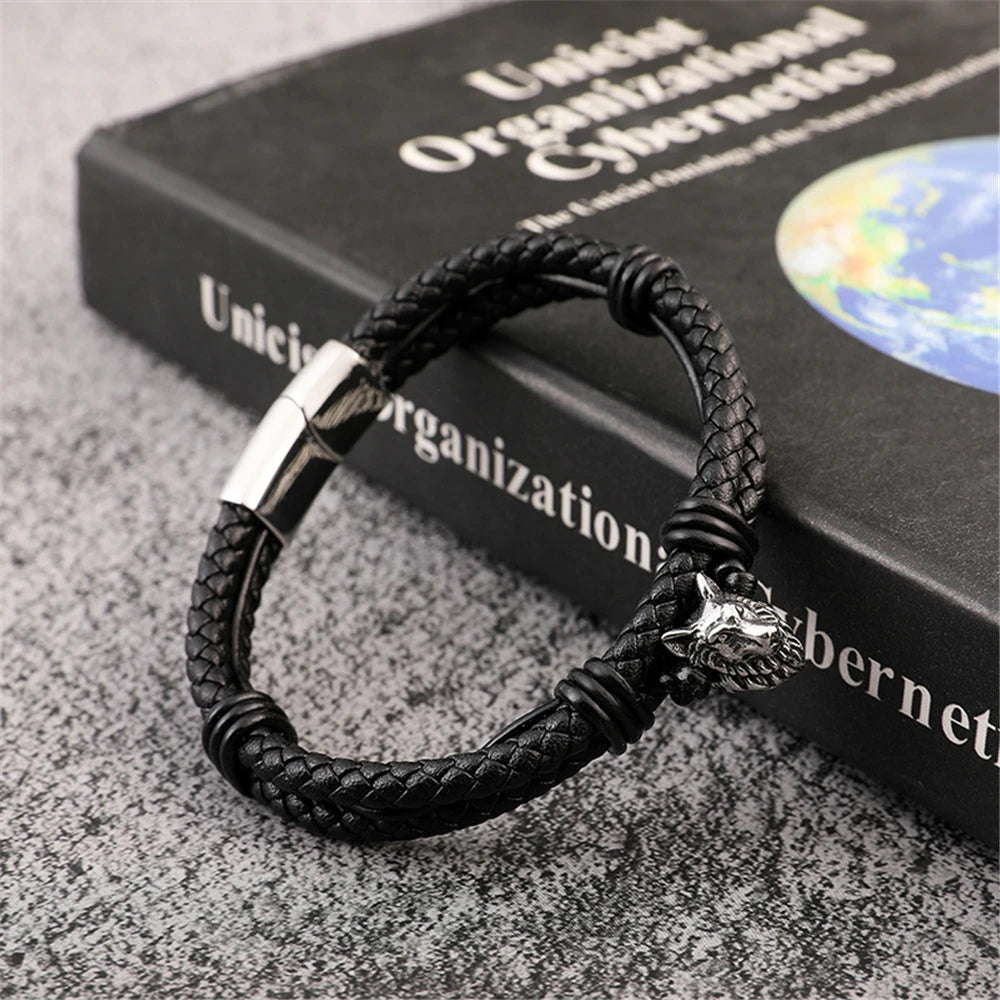 PENDRA Wolf Magnetic Bracelet