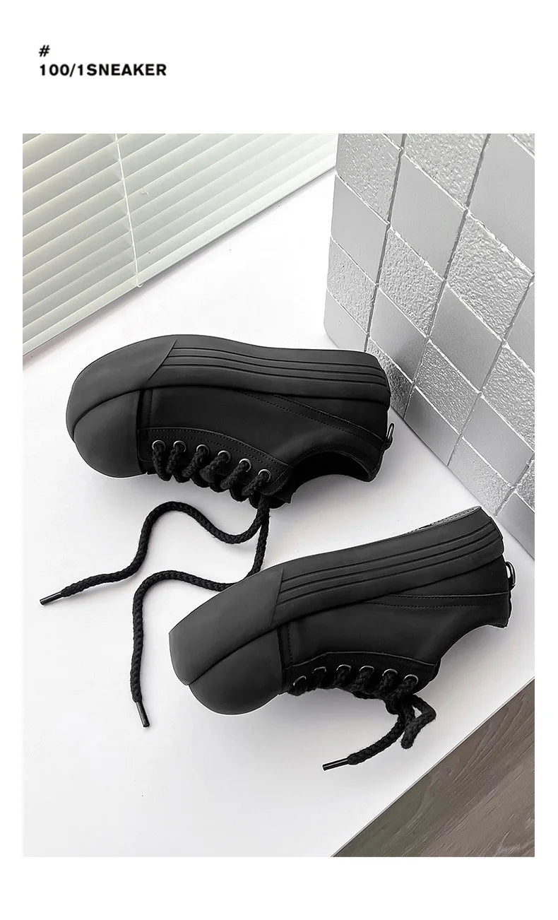 PENDRA Big Head Couple Shoes