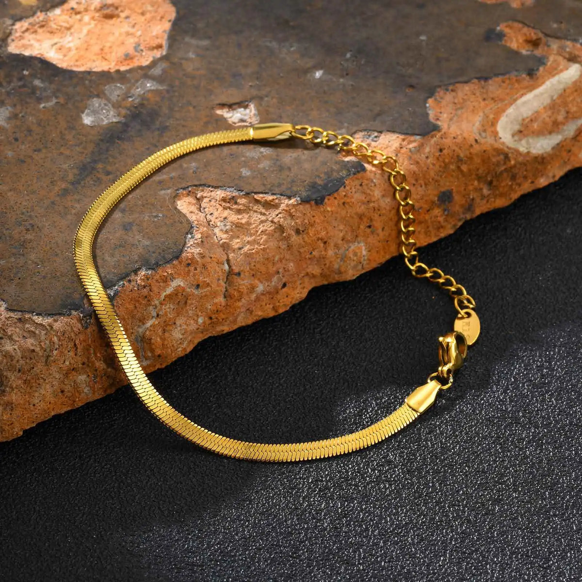 PENDRA Snake Flat Bracelet