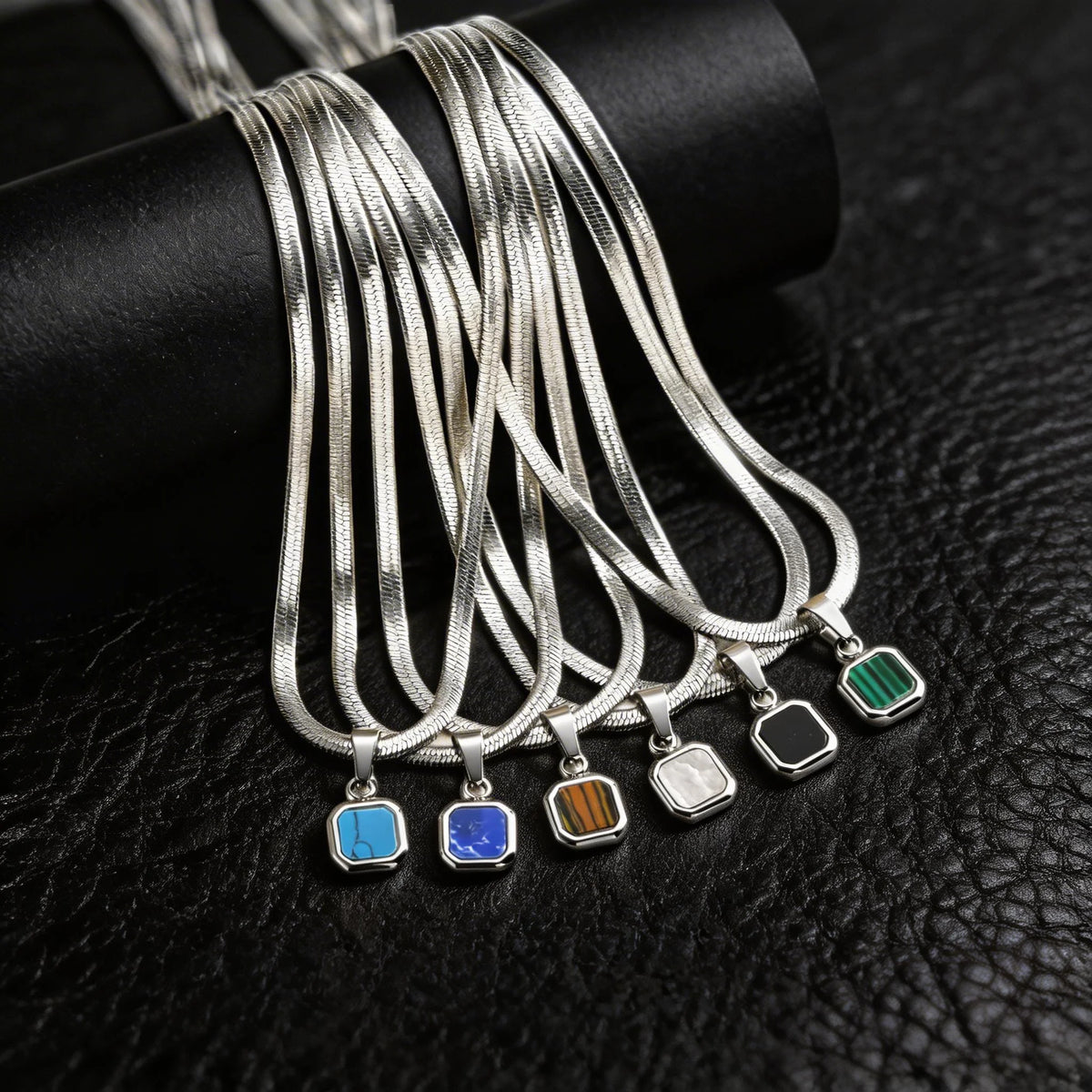 PENDRA Cuban Stone Chain Necklace