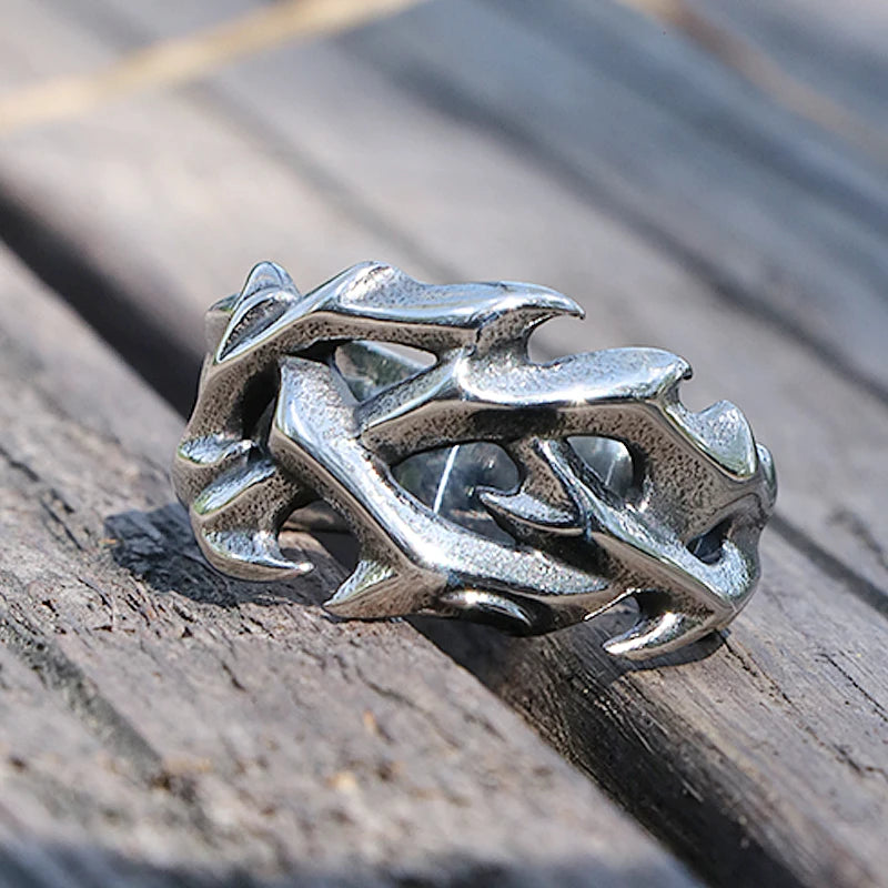 PENDRA Crownthorn Hollow-Out Crown of Thorns Ring