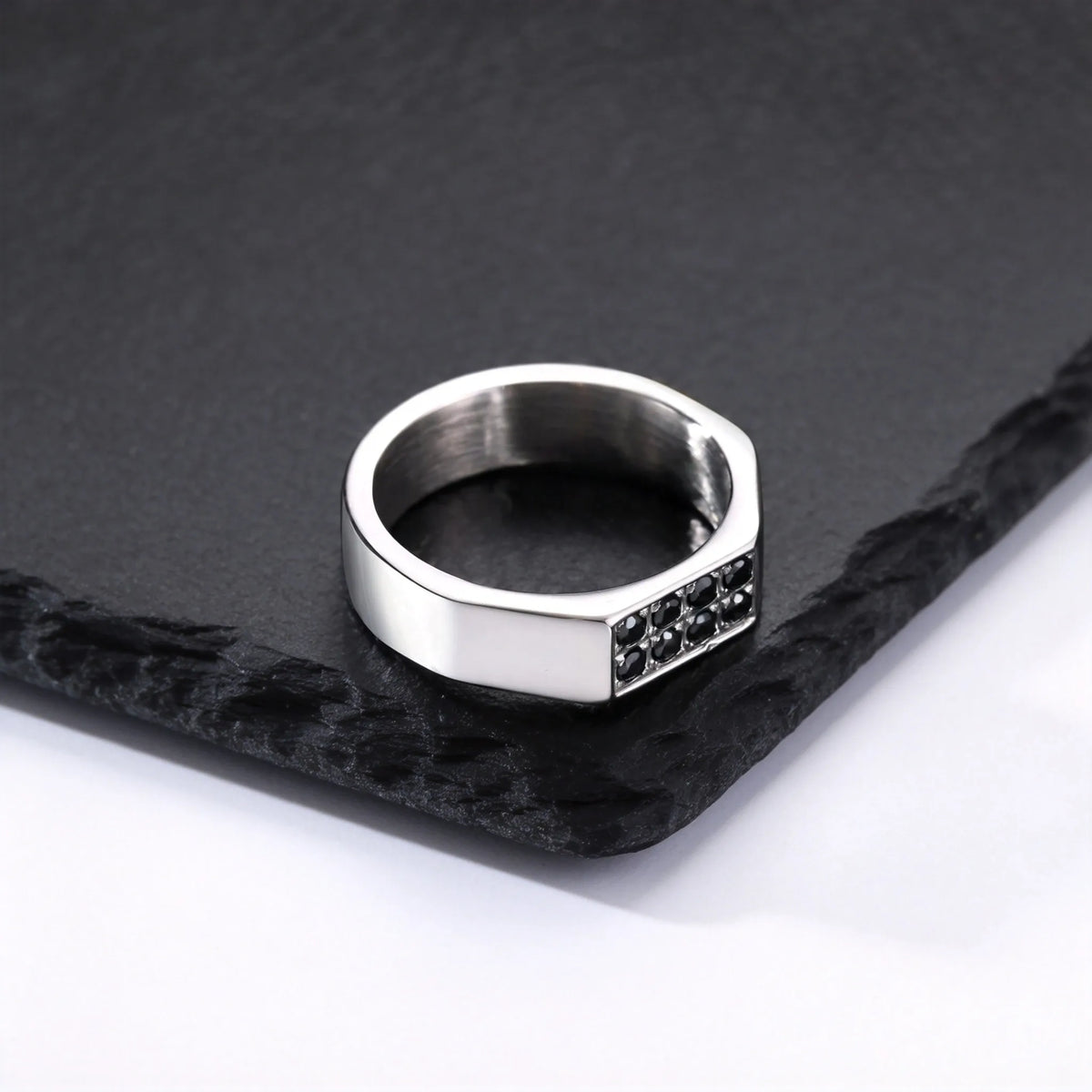PENDRA Ovadell Wedding Band Ring