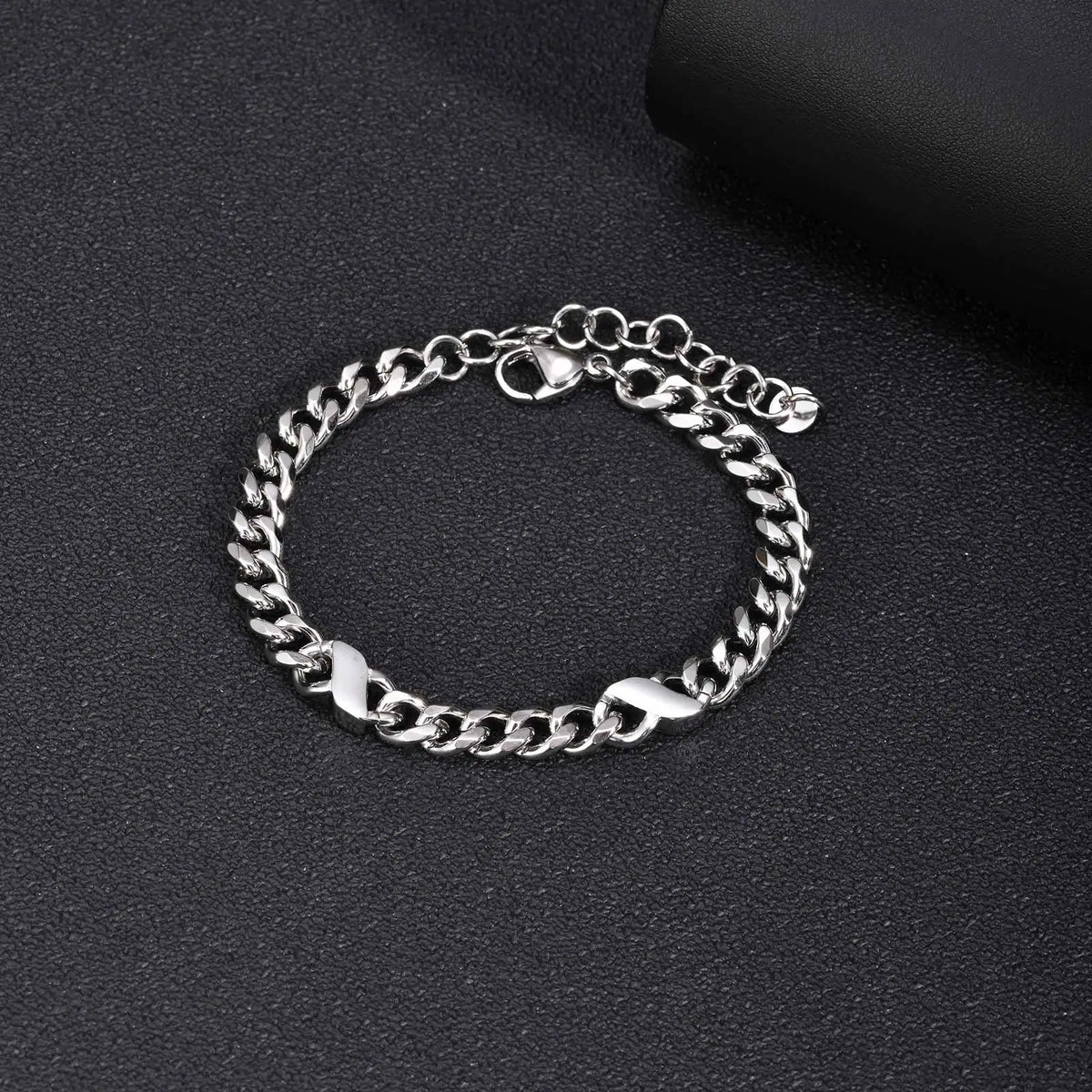 PENDRA Cuban Silver Link Bracelet