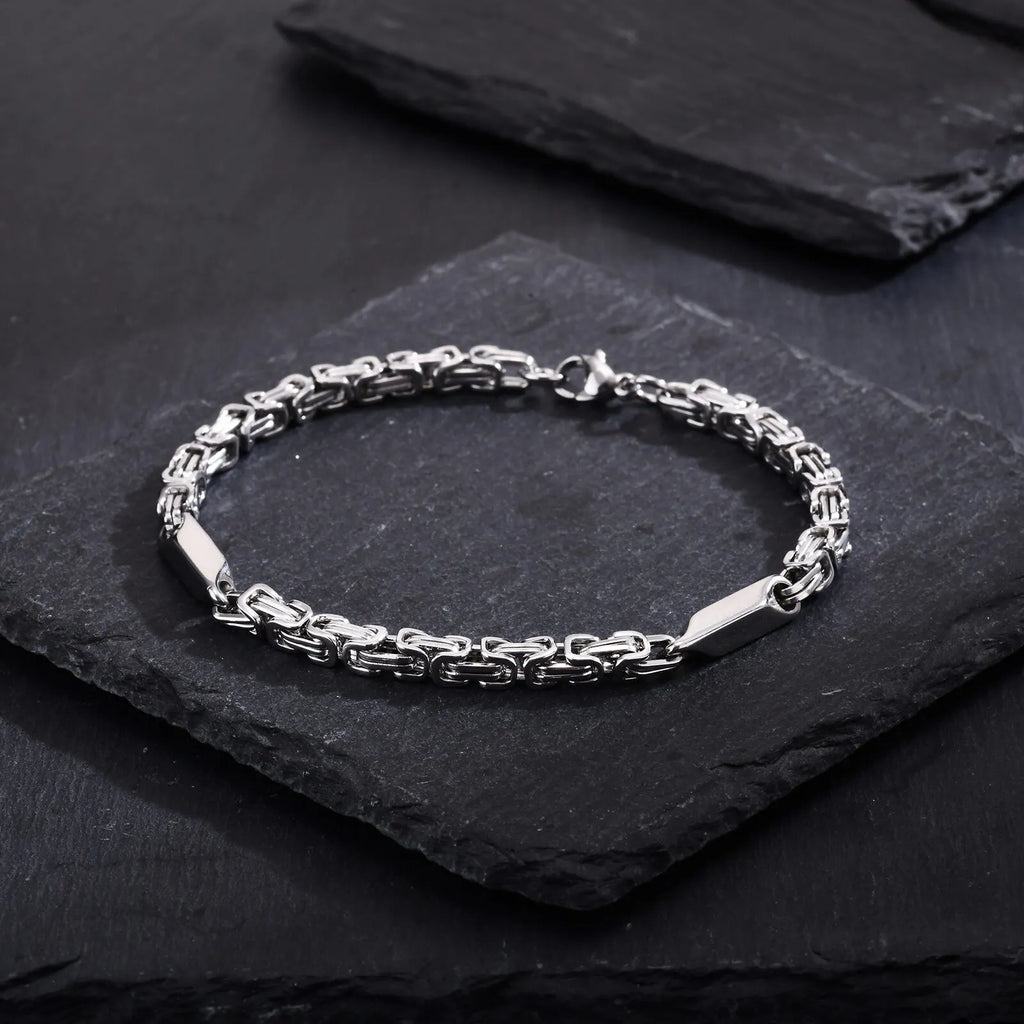 PENDRA Thin Byzantine Bracelet
