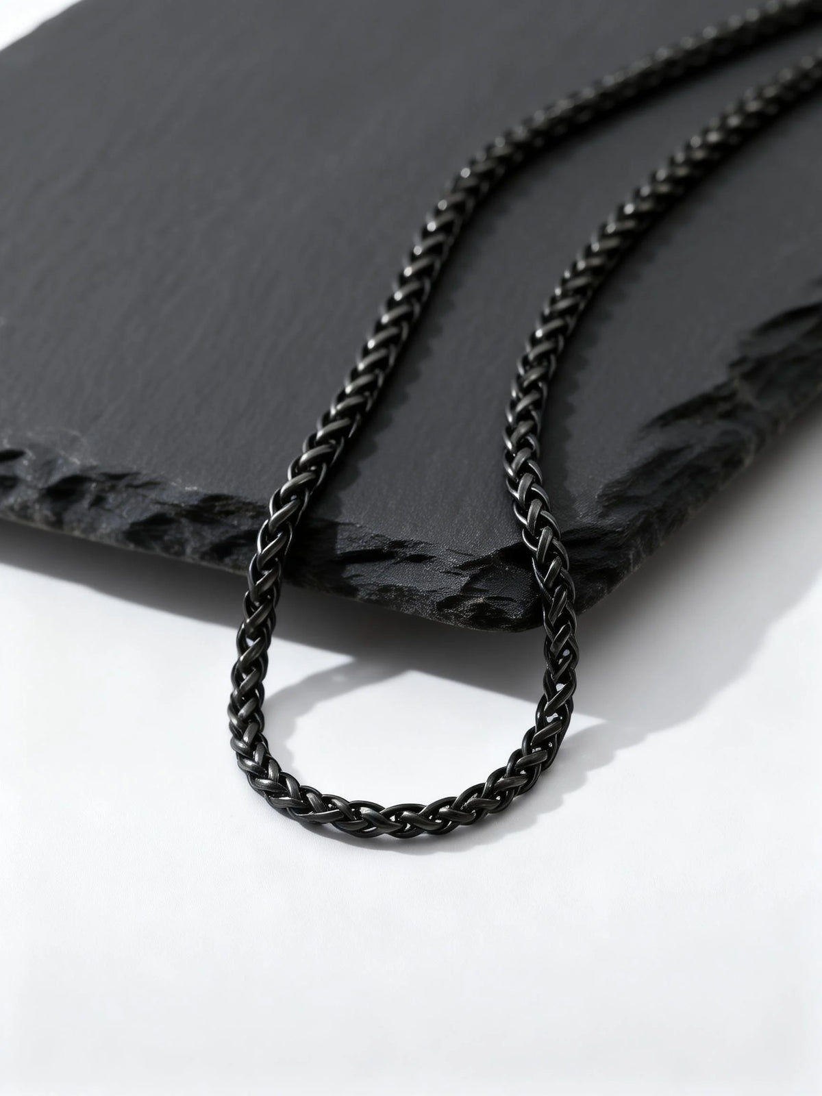 PENDRA Wheat Black Chain Necklace