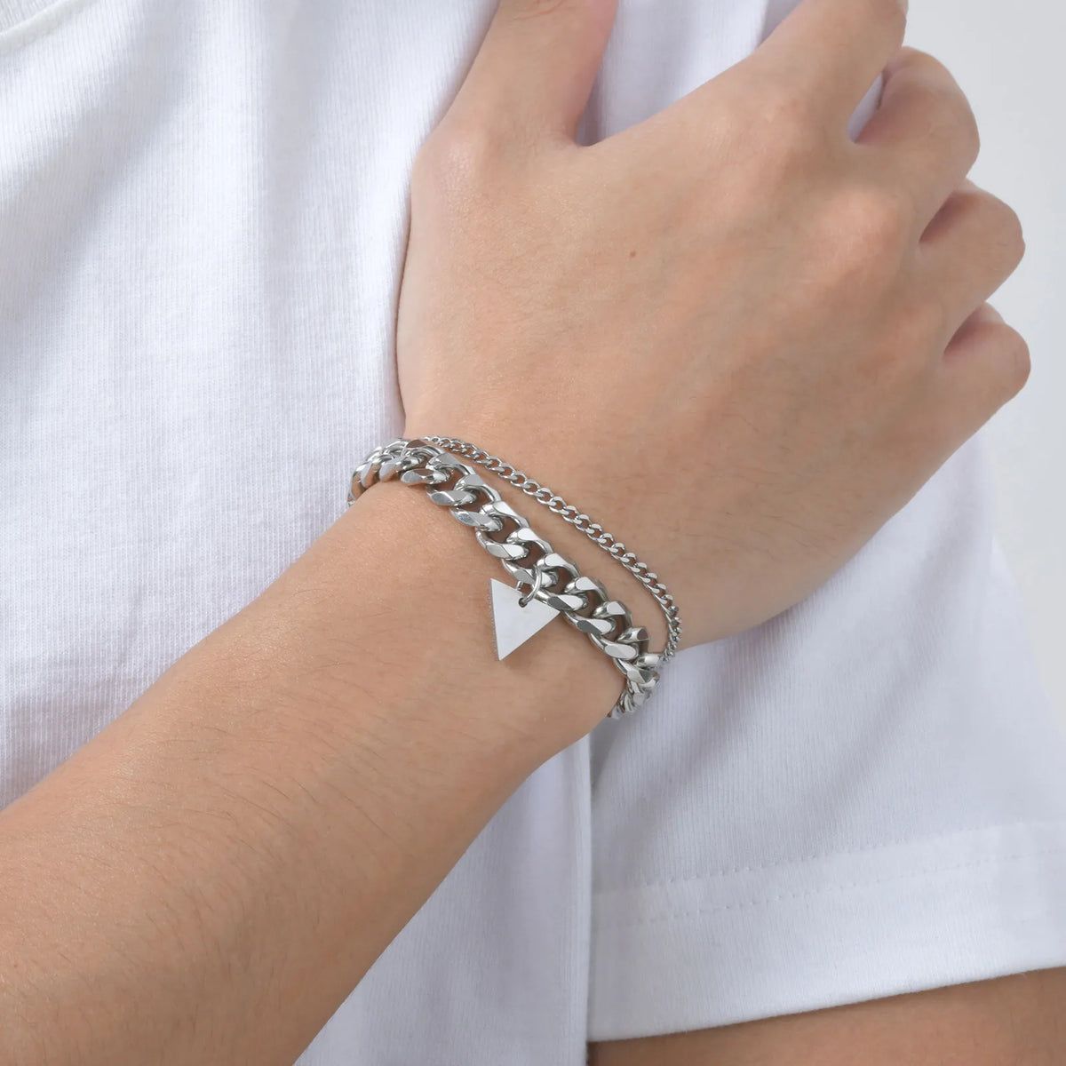 PENDRA Inverted Triangle Bracelet