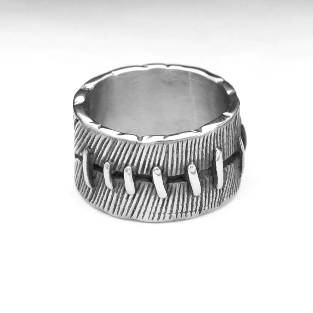 PENDRA Chimera Biker Gothic Ring