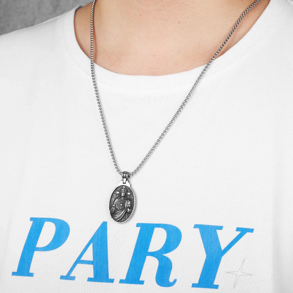 PENDRA Yorilora Cross Charm Necklace