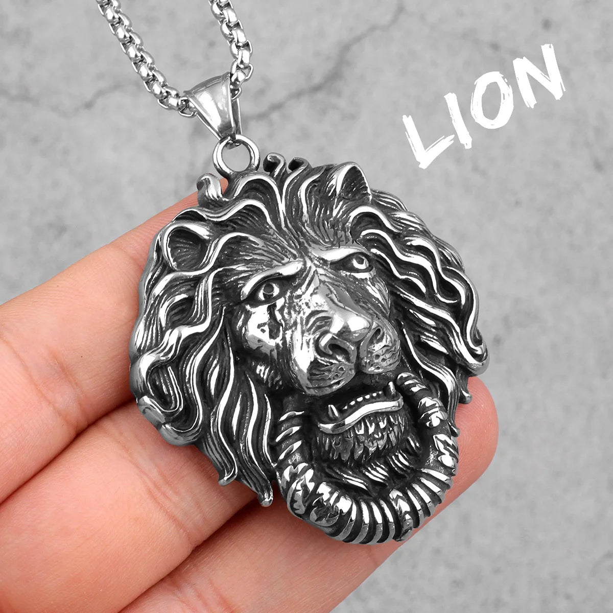 PENDRA Xanvex Lion Motif Necklace