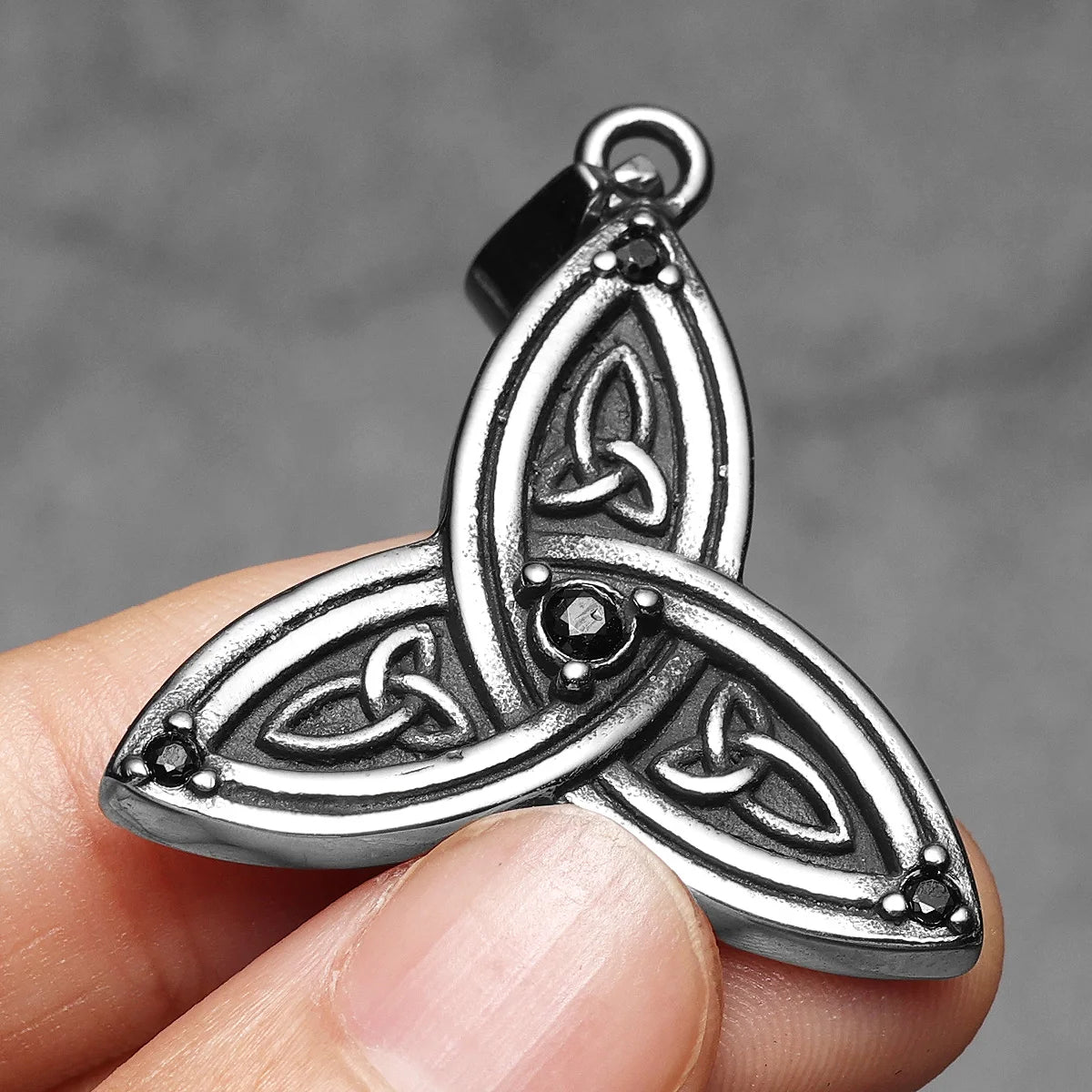 PENDRA Celtic Knot Gemstone Steel Necklace