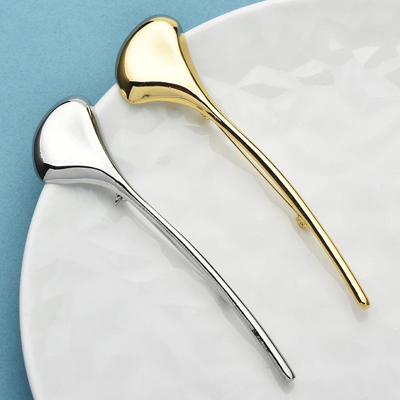 PENDRA Ginkgo 2-Color Minimalist Metal Leaf Brooch